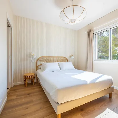 Renovated Provencal With Garden - * Antibes