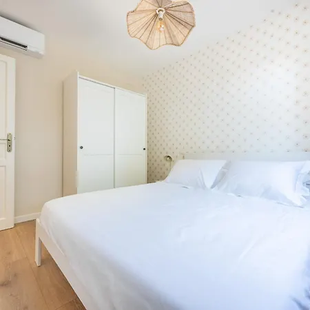 Vila Renovated Provencal With Garden - *